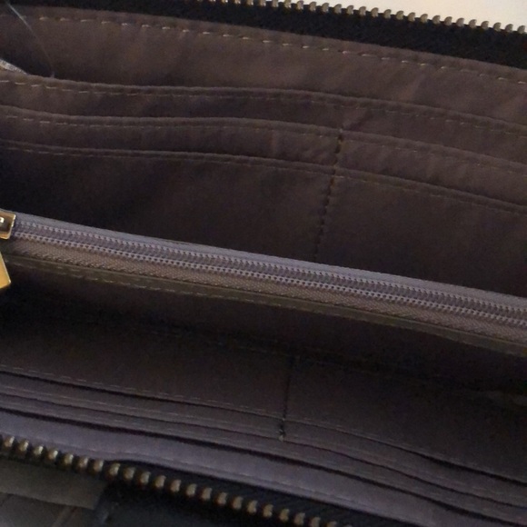 Fossil Madison Zip Clutch Black Brown Faux Leather Geometric Logo Pattern NWT - Picture 11 of 16